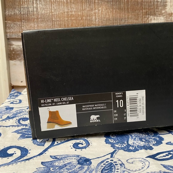 🖤NWT🖤 Sorel Hi-Line Heel Chelsea Boot - Picture 3 of 9